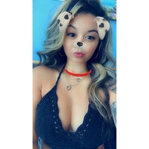 Meet your Posher, Brittany